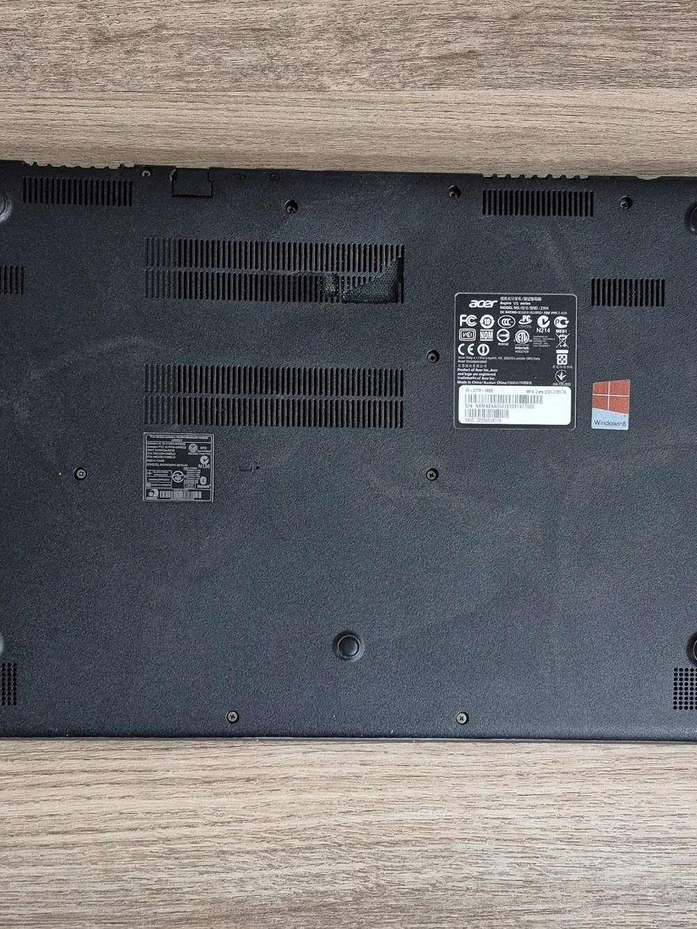 Acer Aspire V5-572P-6858 15.6